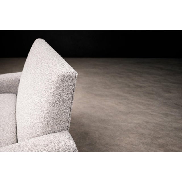 Pair of Brazilian Modern Armchairs in Caviuna & Light Gray Sherpa, Brazil, 1960s For Sale In New York - Image 6 of 14