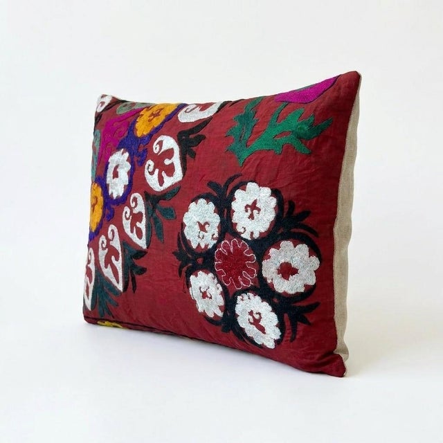 Mid-Century Modern Hand Embroidered Suzani Lumbar Pillow Cover 20'' X 28'' For Sale - Image 3 of 4