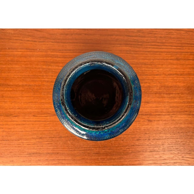 Ceramic Mid-Century Modern Rimini Blu Pottery Vase by Aldo Londi for Bitossi, Italy, 1960s For Sale - Image 7 of 18