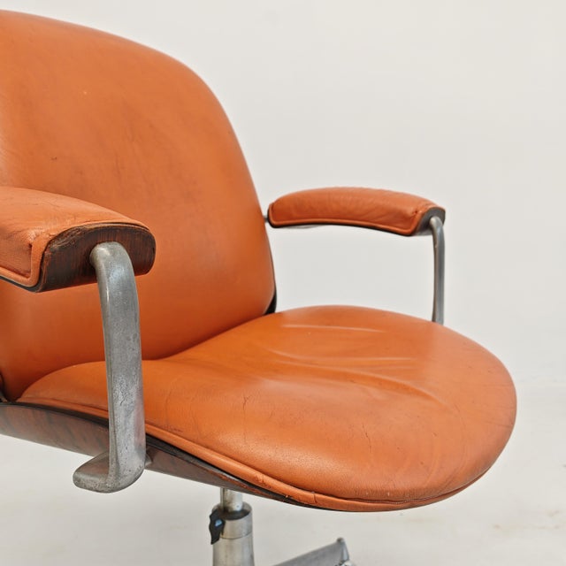 MIM Executive Chair with Wheels in Cognac Leather and Wood, 1970s For Sale - Image 10 of 18