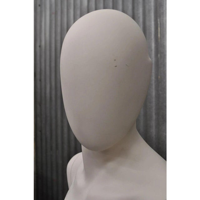 Late 20th Century Male Fiberglass White Matte Finish Full Body Display Mannequin by Almax (A) For Sale - Image 11 of 12