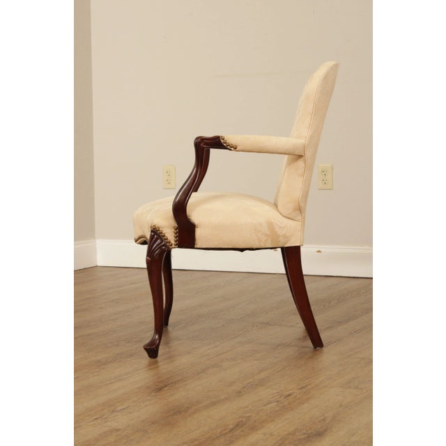 1980s Hickory Chair Queen Anne Style Mahogany Armchair For Sale - Image 5 of 13