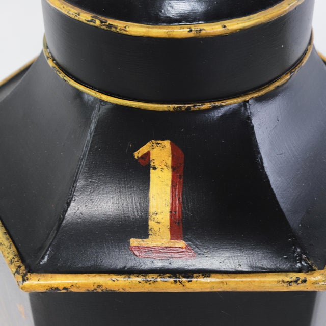 Vintage Chinoiserie Hand Painted Black and Gold Tea Caddy Form Table Lamp For Sale - Image 4 of 14