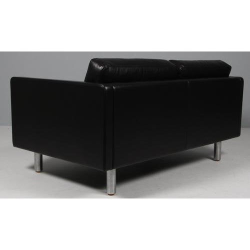 Model 220 Black Leather Three-Seater Sofa by Erik Jørgensen For Sale - Image 6 of 7