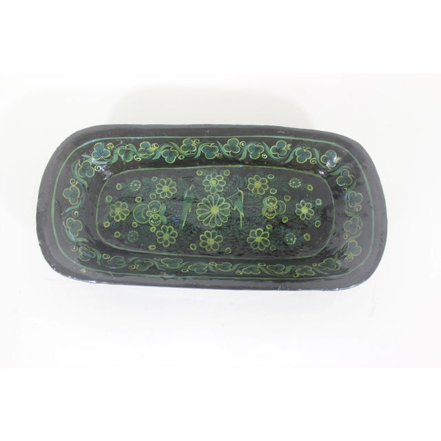 Vintage Kashmir Lacquered Wood Bowl Handmade Hand Painted Floral Leaf Bird Black Green For Sale - Image 6 of 10