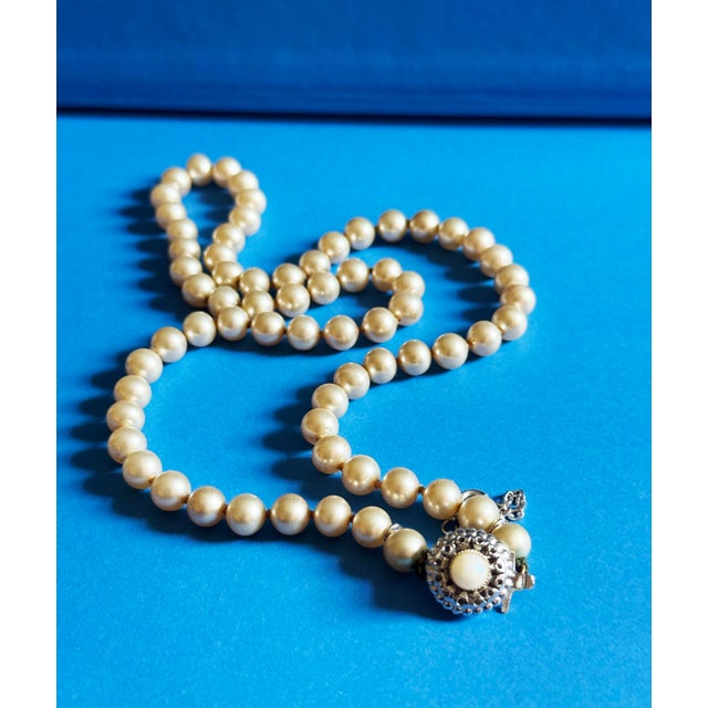Victorian Vintage Mid Century Glass Faux Pearl Necklace With Filigree Box Clasp For Sale - Image 3 of 12