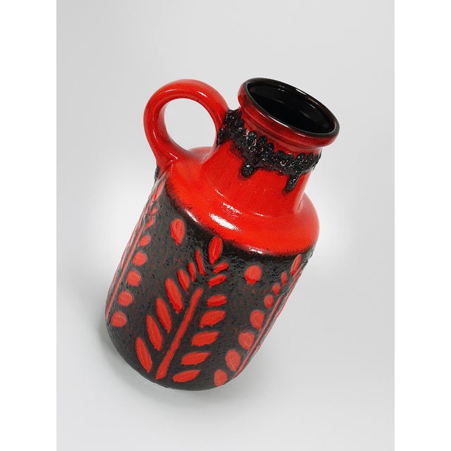 Tall Fat Lava Art Pottery Floor Vase attributed to Scheurich, Western Germany, 1970s For Sale - Image 10 of 17