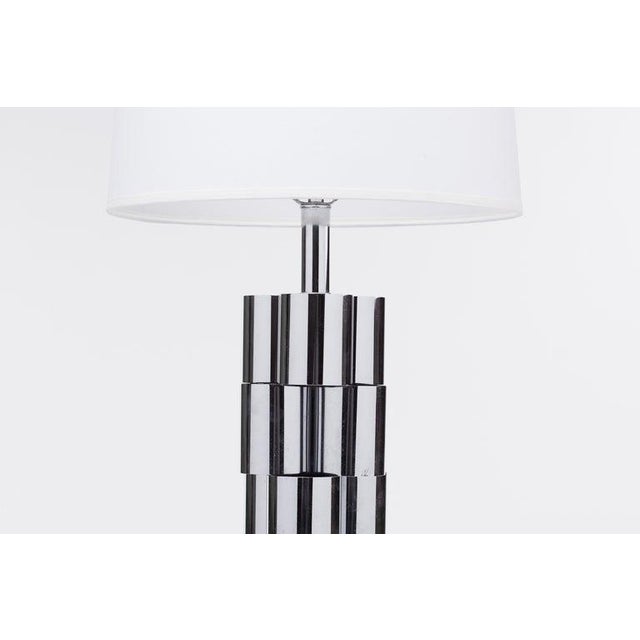 Mid-Century Modern 1970s Chromed Steel Sculptural Column Lamp Attributed to Curtis Jere For Sale - Image 3 of 6