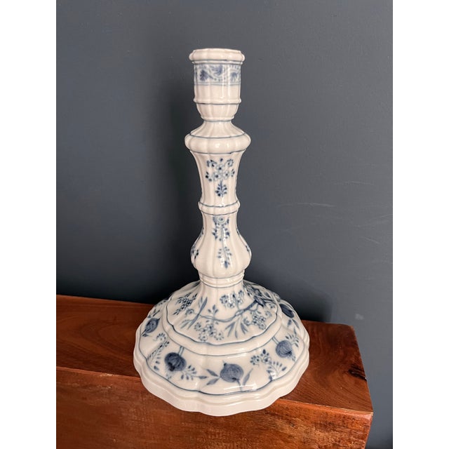 Blue 18th Century Meissen Blue Onion Candlestick Holder C. 1763-1774 For Sale - Image 8 of 12