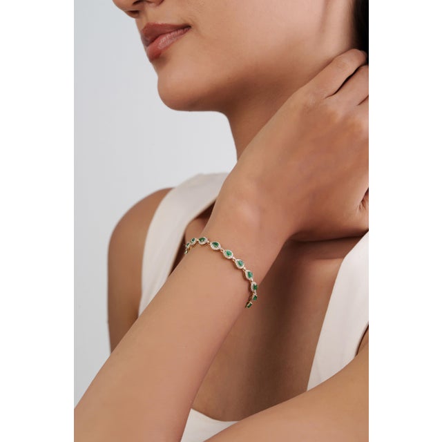 Green 2.68ct Emerald & 1.56ct Diamond Mexican Bracelet 14k Gold Fine Jewelry For Sale - Image 8 of 18