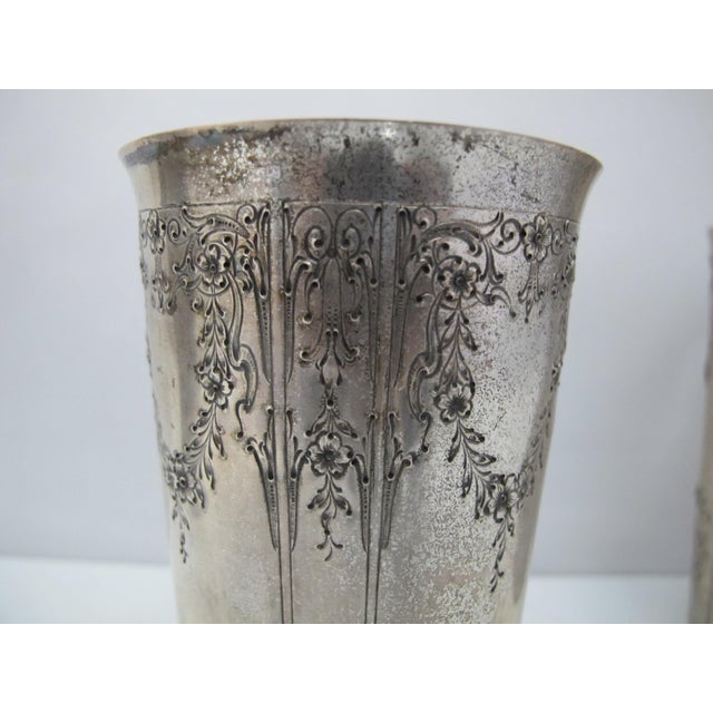 Late 19th Century Art Nouveau Sterling Silver Floral Garland Engraved Water Glass Tumbler Set of 4 For Sale - Image 9 of 10