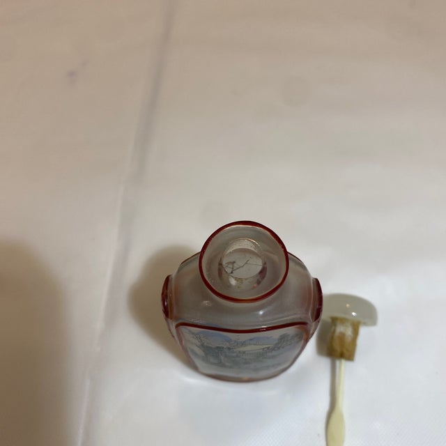Vintage Asian Square Reverse Painted Crystal Snuff Bottle With Agate Stopper For Sale - Image 9 of 11