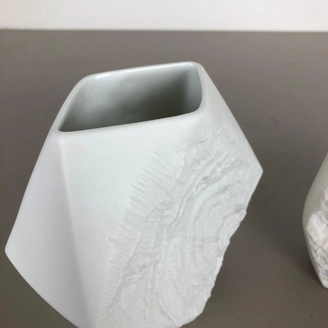 Op Art Biscuit Porcelain Vases from AK Kaiser, Germany, 1970s, Set of 2 For Sale - Image 4 of 18