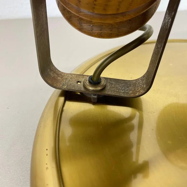 Modern Three-Spot Brass and Oak Ceiling Light from TEMDE Leuchten, Germany 1970s For Sale - Image 10 of 18
