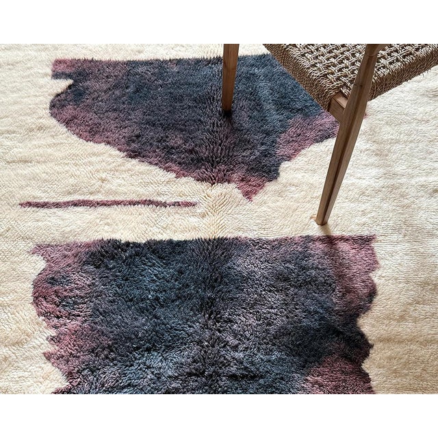 Contemporary Hand-Knotted Wool Rug by Azele Studio For Sale - Image 3 of 12