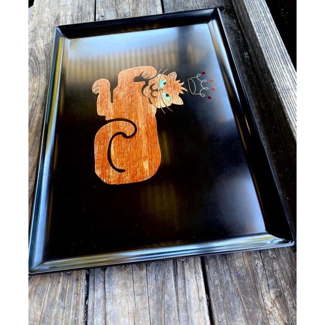 Mid-Century Modern "King Cat" Serving Tray | Mid-Century Modern Wood Inlay With Ruby Red Rhinestone Crown | California, C. 1960s, Vintage Couroc of Monterey For Sale - Image 3 of 10