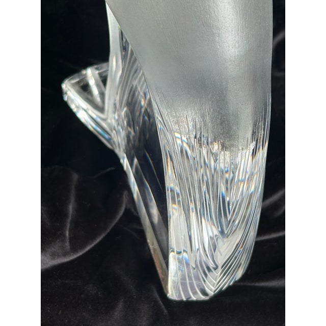Pristine Lalique Louisiane Peacock/Crane 1970's Retired Crystal Sculpture For Sale In Houston - Image 6 of 12