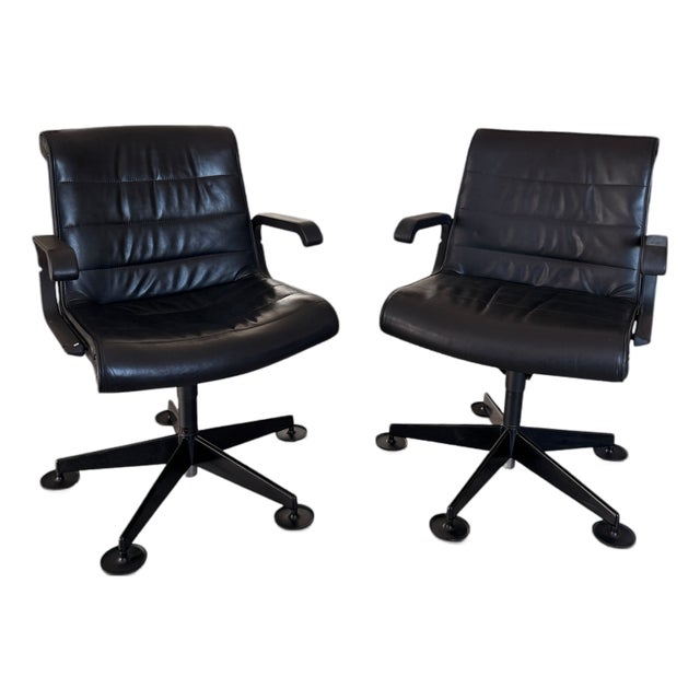 Vintage Sapper Office Chairs in Black Leather on Glides by Richard Sapper for Knoll, 1979, Set of 2 For Sale