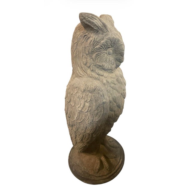 Mid-Century British Cast Stone Great Horned Owl Garden Statuary For Sale - Image 4 of 10