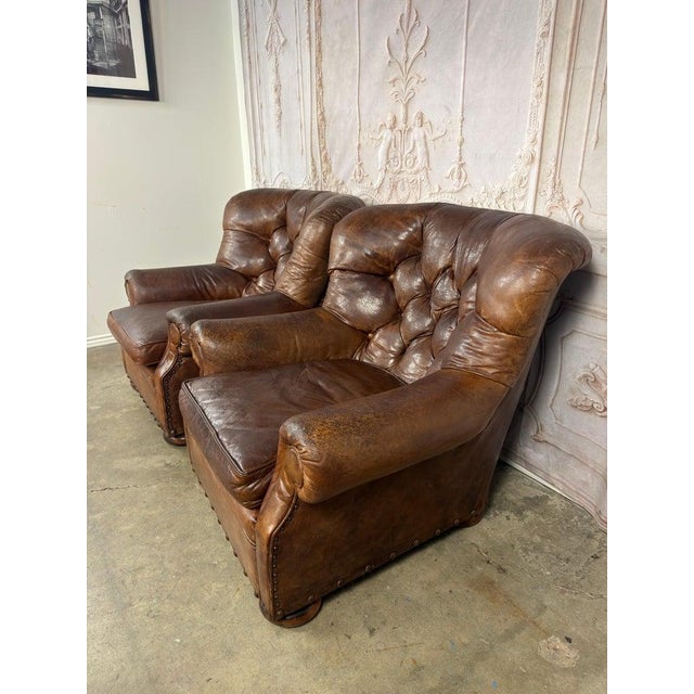 English Pair of English Library Club Chairs in Hand-Finished Cognac Leather For Sale - Image 3 of 18
