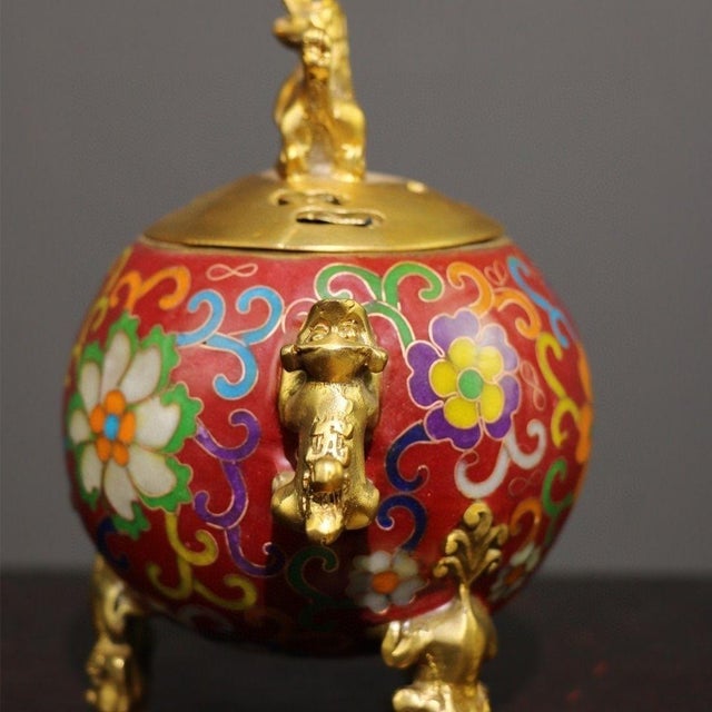 Mid 20th Century Vintage Cloisonne Enamel Incense Burner – 6.1" Gilt Lion Censer With Floral Motif For Sale - Image 5 of 9