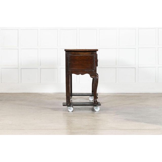 Wood English Oak Dresser Base, 1770 For Sale - Image 7 of 15