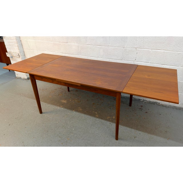 Vejle Stole & Møbelfabrik Mid-Century Teak Draw-Leaf Dining Table by Vejle Stole & Møbelfabrik For Sale - Image 4 of 13
