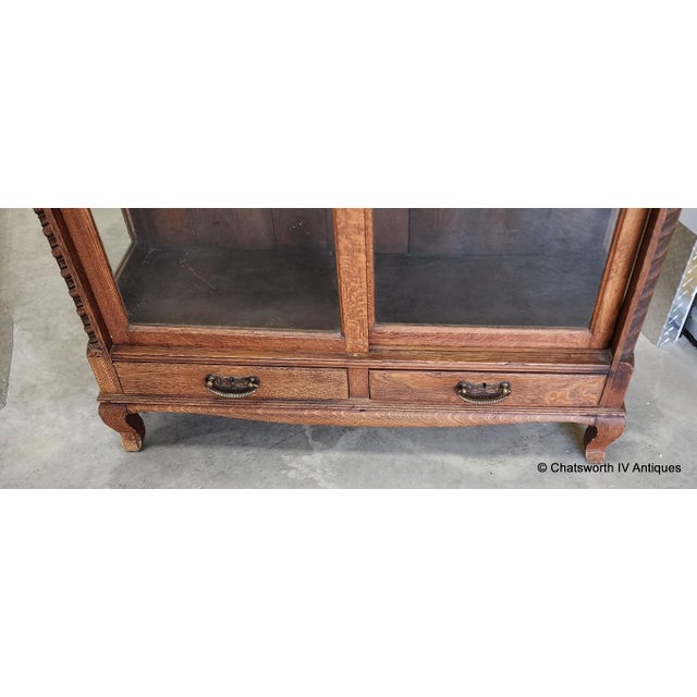 Victorian Antique Carved Quartered Oak Paine's Furniture Sliding Glass Door Bookcase C1890-1910 For Sale - Image 3 of 18