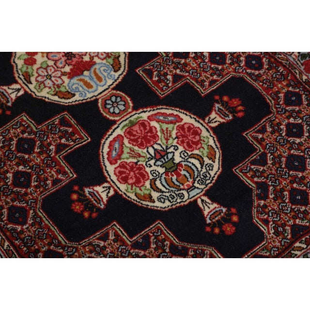 Middle Eastern Rug in Wool For Sale - Image 5 of 6