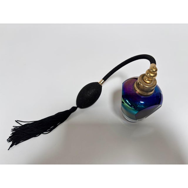 Iridescent Cobalt and Amethyst Art Glass Perfume Atomizer Faceted Crystal 1980 For Sale - Image 4 of 18
