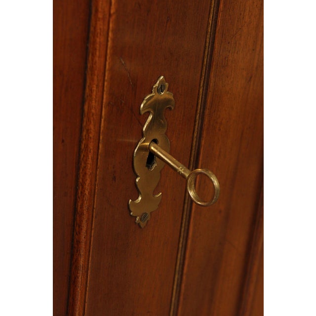 Kittinger Williamsburg Adaptation Mahogany Buffet Cabinet For Sale - Image 11 of 18