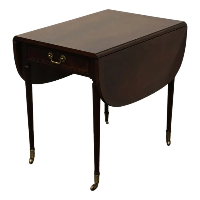 Late 20th Century Bernhardt Furniture Centennial Collection Banded Flame Mahogany Traditional Style 42" Drop Leaf Accent End Table For Sale