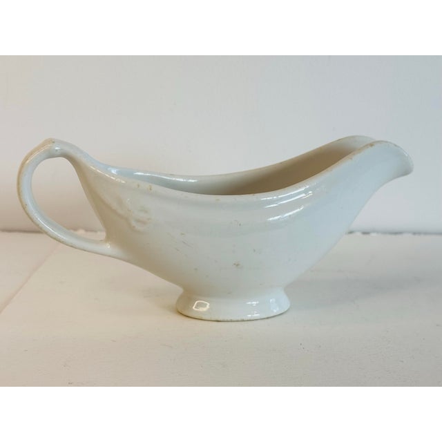 Boho Chic Vintage 1940s Restaurant Ware Shenango White Sauce Boat For Sale - Image 3 of 6