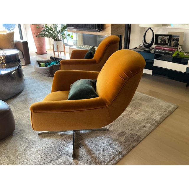 Contemporary Orior Pop Chairs For Sale - Image 3 of 3
