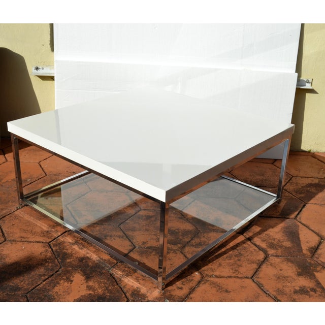 Mid-Century Modern Modern White Glossy Top Chrome Coffee Table With Tempered Glass Bottom Shelf For Sale - Image 3 of 18
