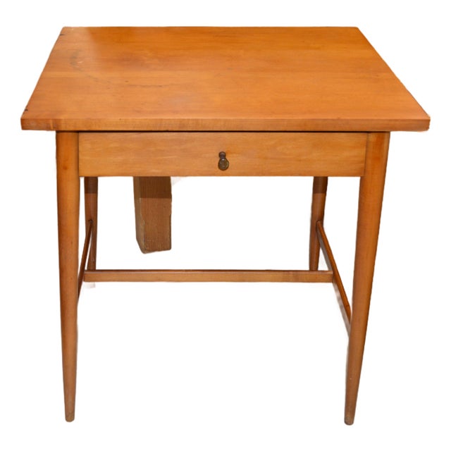 Mid Century Modern Attributed to Paul Mc Cobb Maple Planner End / Side Table or Nightstand W/ Drawer For Sale