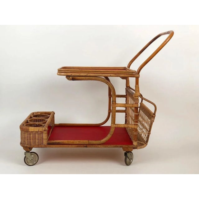 Mid-Century Modern Mid-Century Bar Wagon in Wicker with Red Shelves, 1950s For Sale - Image 3 of 14