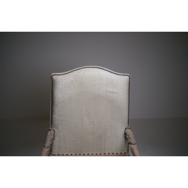 Late 19th Century Louis XIII French Carved Walnut Armchair For Sale - Image 4 of 18