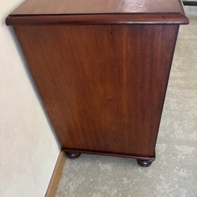English Mahogany Chest of Drawers For Sale - Image 5 of 7