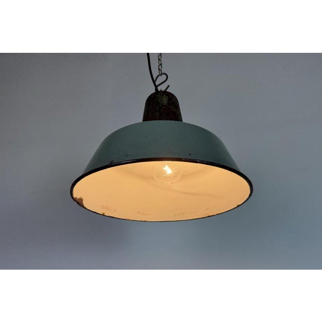 Industrial Petrol Enamel Factory Lamp with Cast Iron Top, 1960s For Sale - Image 10 of 18