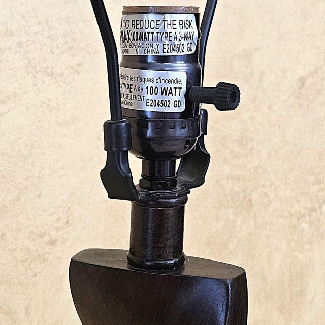 Vintage Mid-Century Modern Sculptural Twisted Spiral Wood-Look Resin Table Lamp For Sale - Image 11 of 18