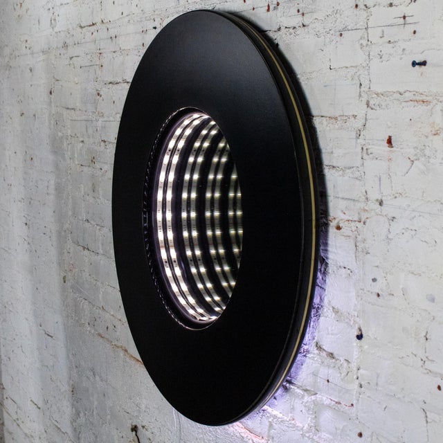 Late 20th Century Modern to Postmodern Infinity Vortex Wall Mirror Round Black Laminate Frame For Sale - Image 10 of 18