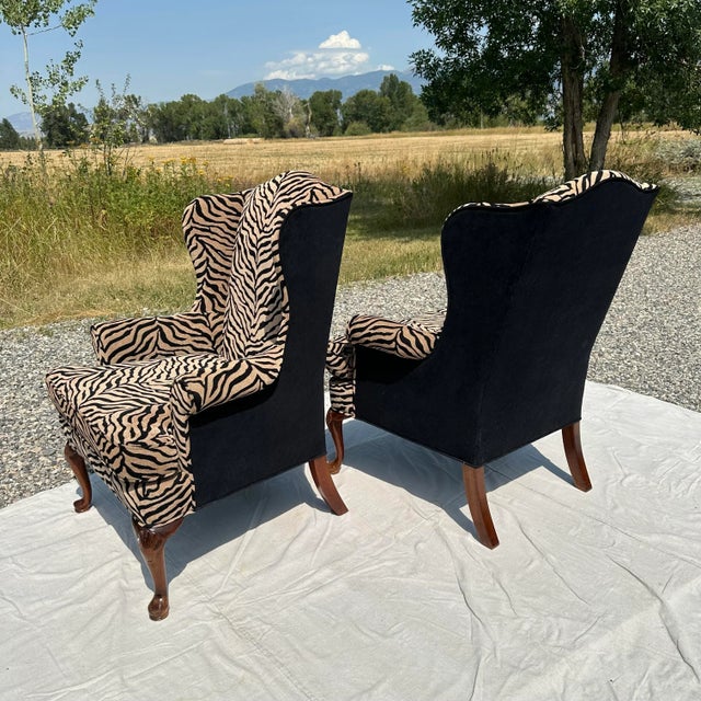 Queen Anne Pair of Bespoke Animal Print Chenille Queen Anne Wingback Chairs – Hollywood Regency For Sale - Image 3 of 7