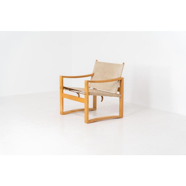 Safari chair by Børge Jensen for Bernstorffsminde Møbelfabrik (Denmark, 1970s). A beautiful safari chair designed by Børge...