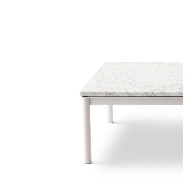 Metal Low Outdoor Tubular Table by Le Corbusier for Cassina For Sale - Image 7 of 11