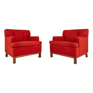 Set of Two ( 2 ) Neoclassical Lounge Chairs After the Casa Encantada by t.h. Robsjohn-Gibbings for Peterson Studios, Usa, C. 1960s For Sale