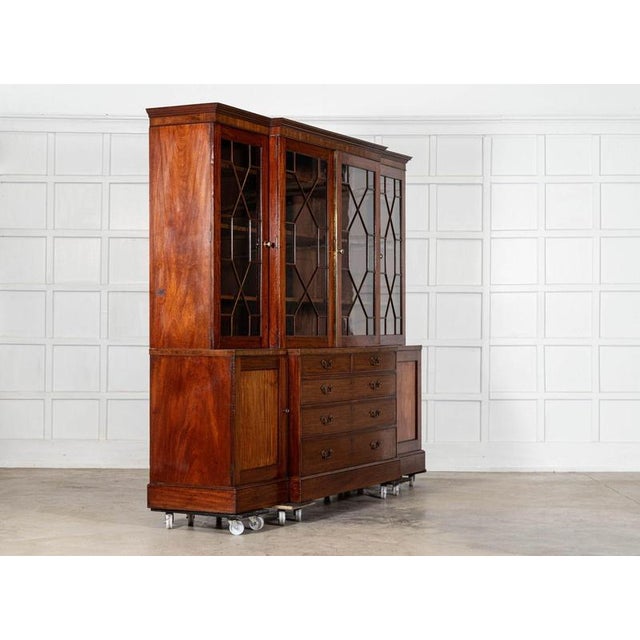 Antique English Breakfront Inlaid Glazed Bookcase in Mahogany, 1870 For Sale - Image 3 of 18