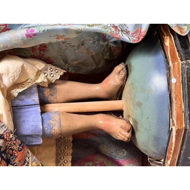 Our Lady of Sorrows Head and Legs with Silver Crown, 19th Century For Sale - Image 5 of 14