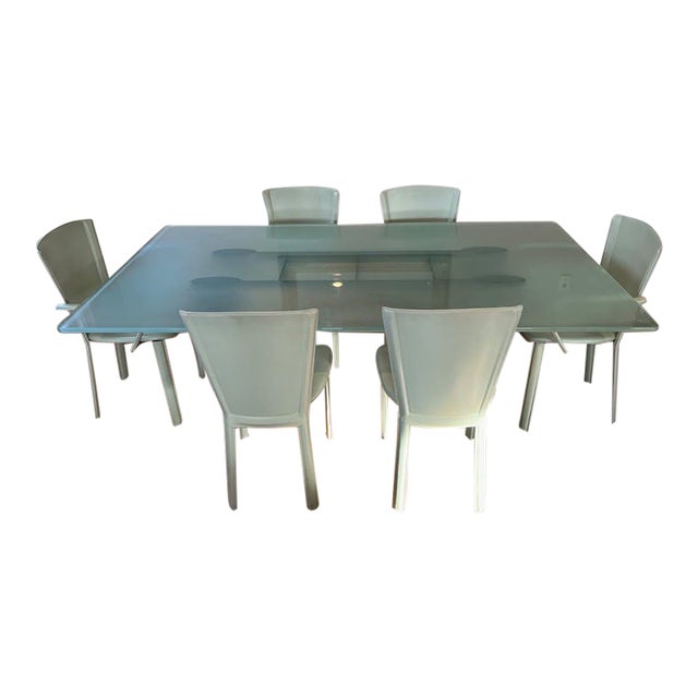 1990s Contemporary Style Glass Table With Six Arper Italy Leather Chairs - Set of 7 For Sale