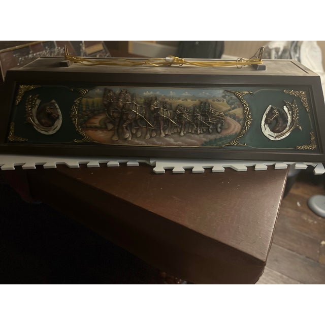Vintage Budweiser Rare Collectible Clydesdale and Wagon Billiards Light For Sale In New York - Image 6 of 12